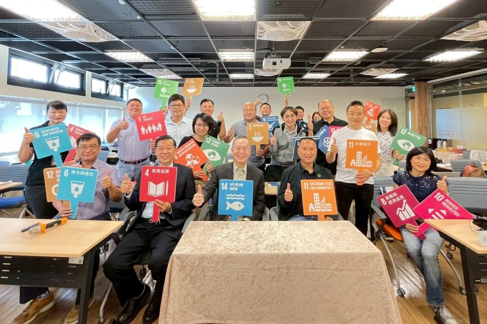 有溫度的企業家 有深度的讀書人